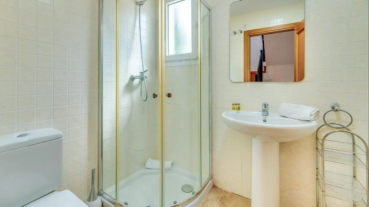 Hidden Treasure On A Virgin Paradise Manilva Apartment